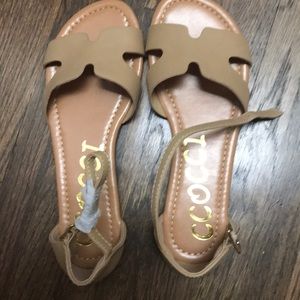 Nude sandals!